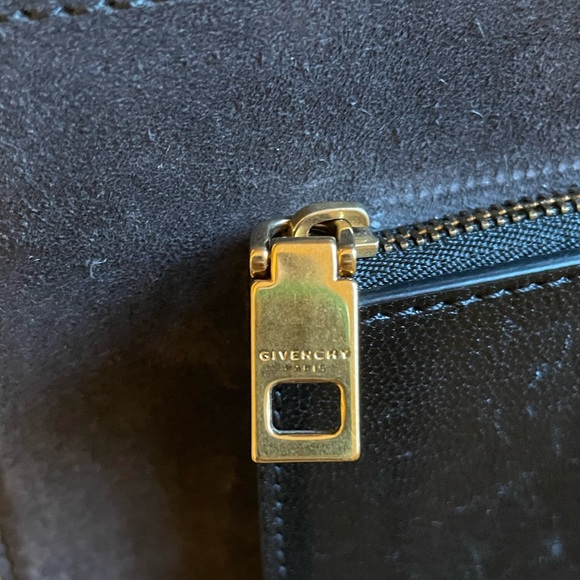 Goatskin Suede Shoulder Bag Black - Picture 7 of 10